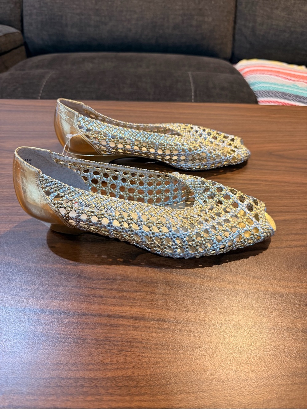 I ❤️ Comfort Woven Metallic Gold Women’s Ballet Flats Size 11W